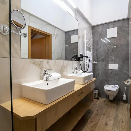 Wellness & Prinz- Wellness & Romantik Hotel 4*