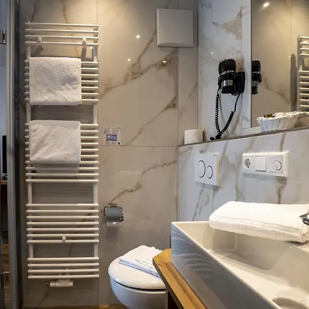 Landhotel Prinz 4*