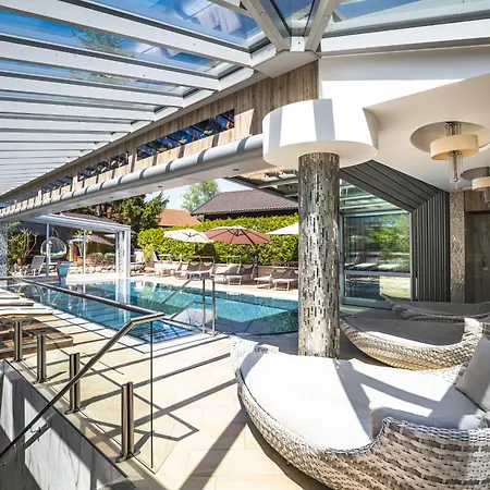 Landhotel Prinz 4*