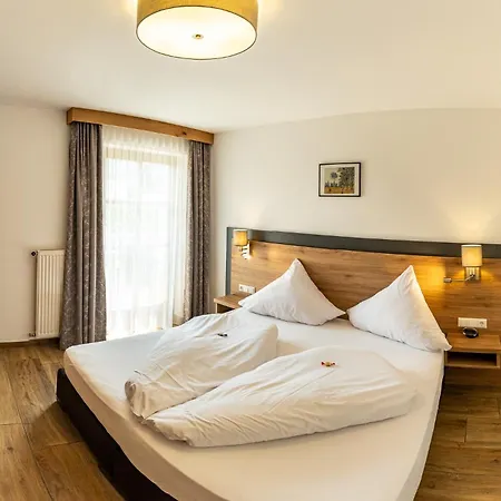 Landhotel Prinz 4*