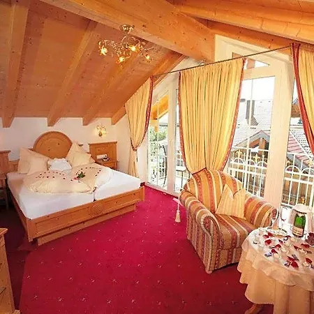 Wellness & Prinz- Wellness & Romantik Hotel 4*