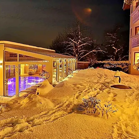Wellness & Prinz- Wellness & Romantik Hotel 4*