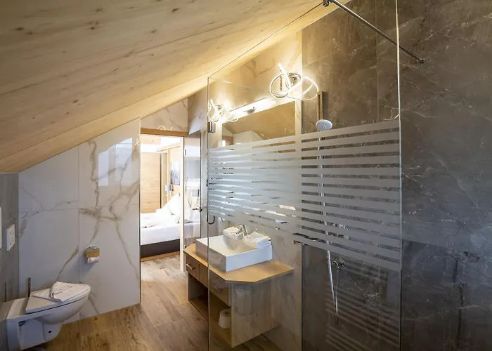Hotel Wellness & Prinz- Wellness & Romantik 4*